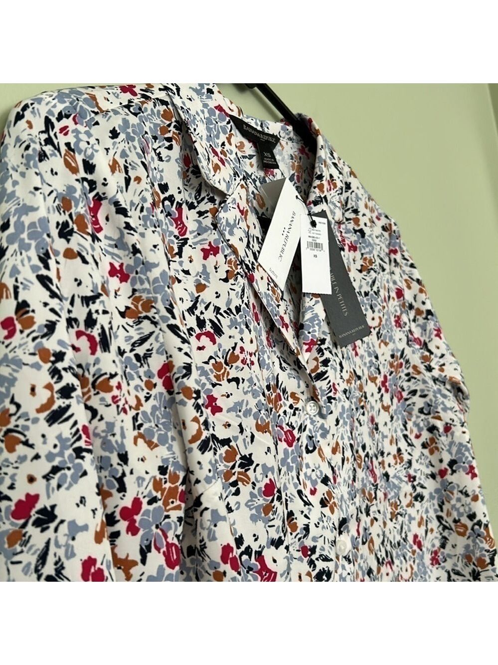 Banana Republic floral top NWT - Picture 4 of 8